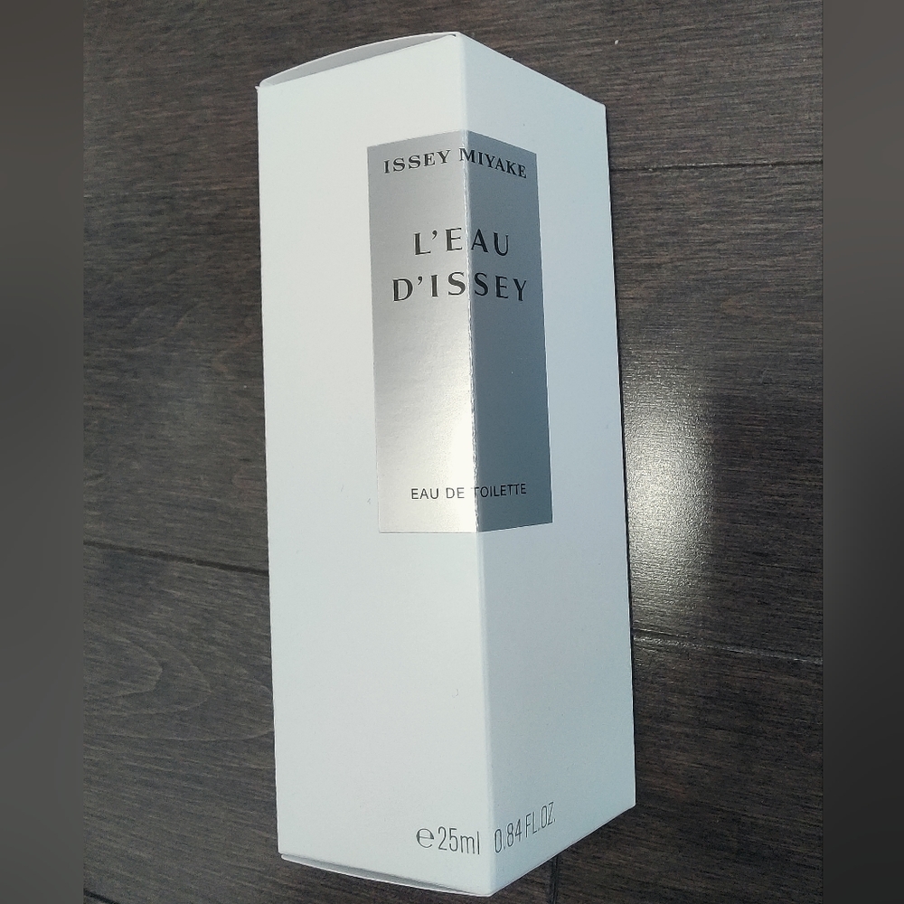 L'eau D'Issey by Issey Miyake  EDT Perfume for Women